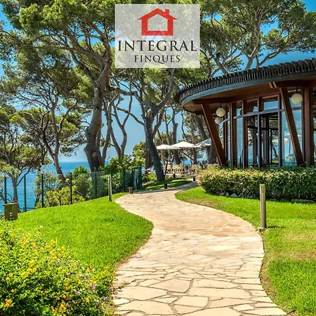 Apartament Eden Mar *